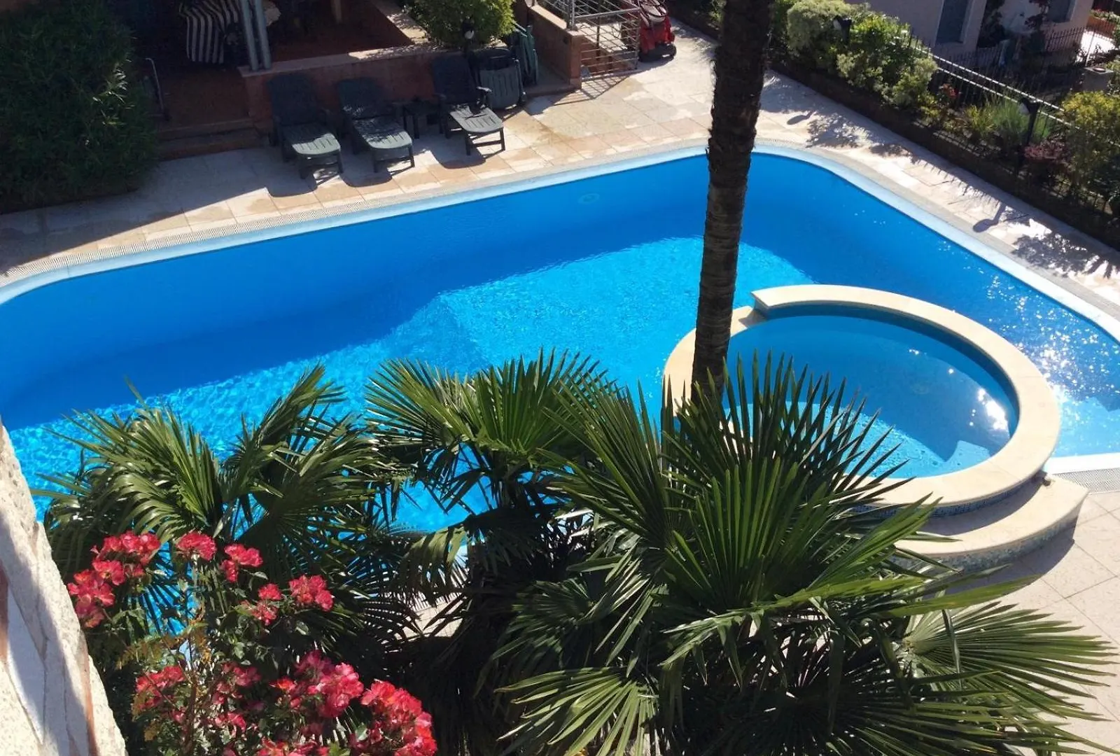 別荘 Villa Maria Apartments モニーガ・デル・ガルダ イタリア