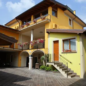 Landhuis Il Barone, Moniga del Garda