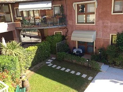 Villa Maria Apartments Moniga del Garda 0*,  Italy