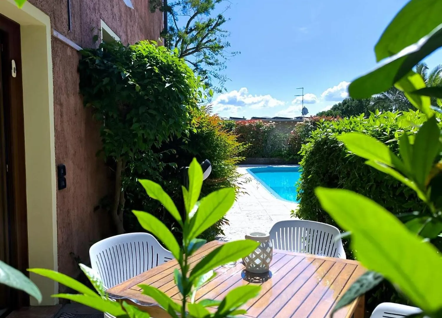 Villa Maria Apartments Moniga del Garda Italy